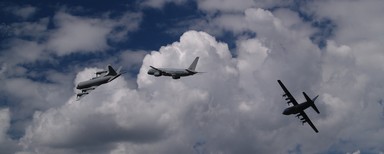 Jolyon Smith; Break; A Boeing 757, P5 Orion and C130 Hercules break formation at RNZAF Whenuapai Open Day display