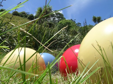 Meiling Lee;@Home;Waiheke Island,part of the Headlands, Sculpture on the Gulf exhibition.These balls allude to the eggs left by giant migrating birds who have returned to the island to start a family.