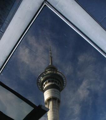 Tara; Framing the sky; Auckland City