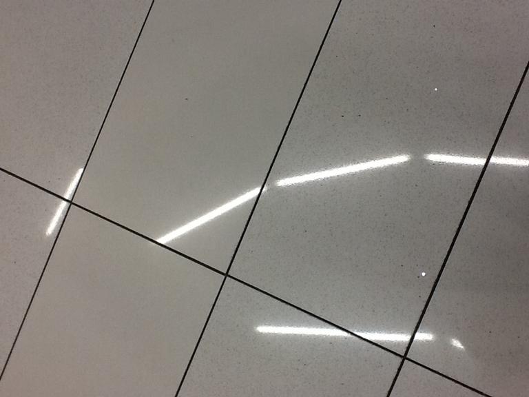  Airport floor