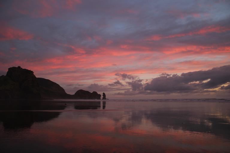  took in Piha on April, used Canon 600D