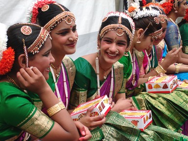 Martin Horspool; girls; from diwali festival
