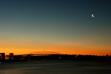 Mohd Azri Mohd Adnan; Auckland Harbour Bridge at Dusk; This photo was taken from Princess Wharf