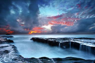 Young Jin Kim;Sunset at Muriwai;taken at Muriwai beach in a stormy day.