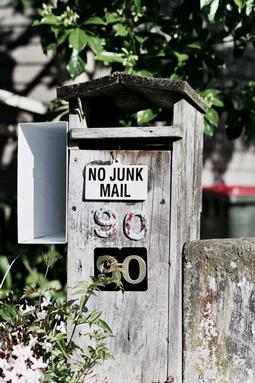 Frances Marler; No Junk Mail; Lincoln Street, Ponsonby