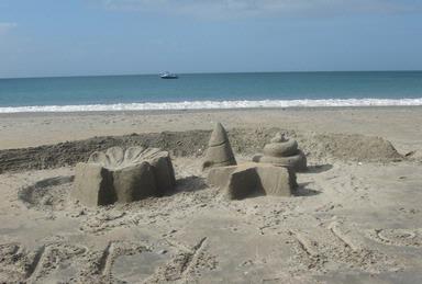 Gael Orr;Sandcastles at Waiheke