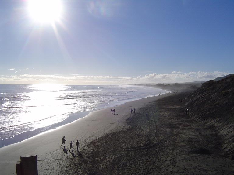 Maggie Hsiao Mei Chen;Beautiful beautiful Muriwai;Muriwai Beach, Auckland