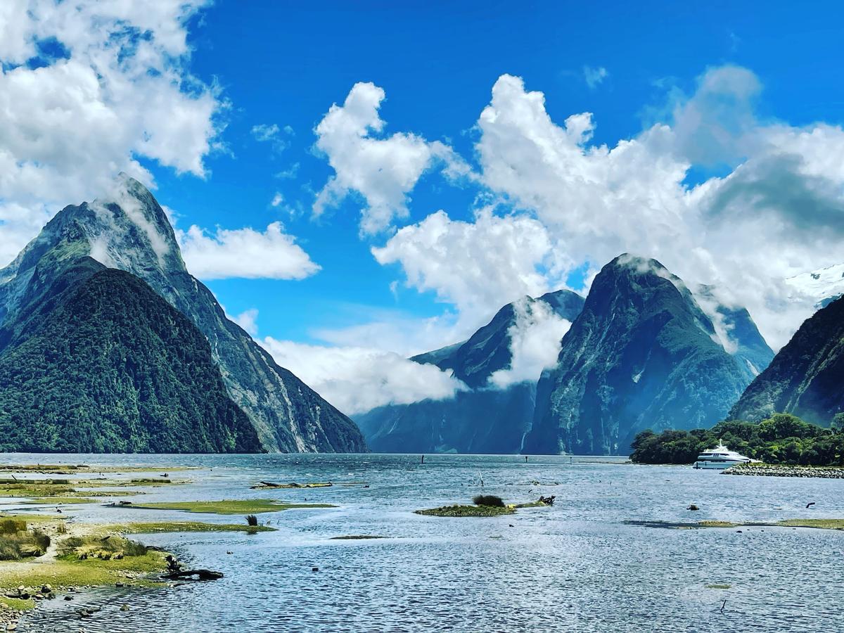 Andy Xu; Milford Sound