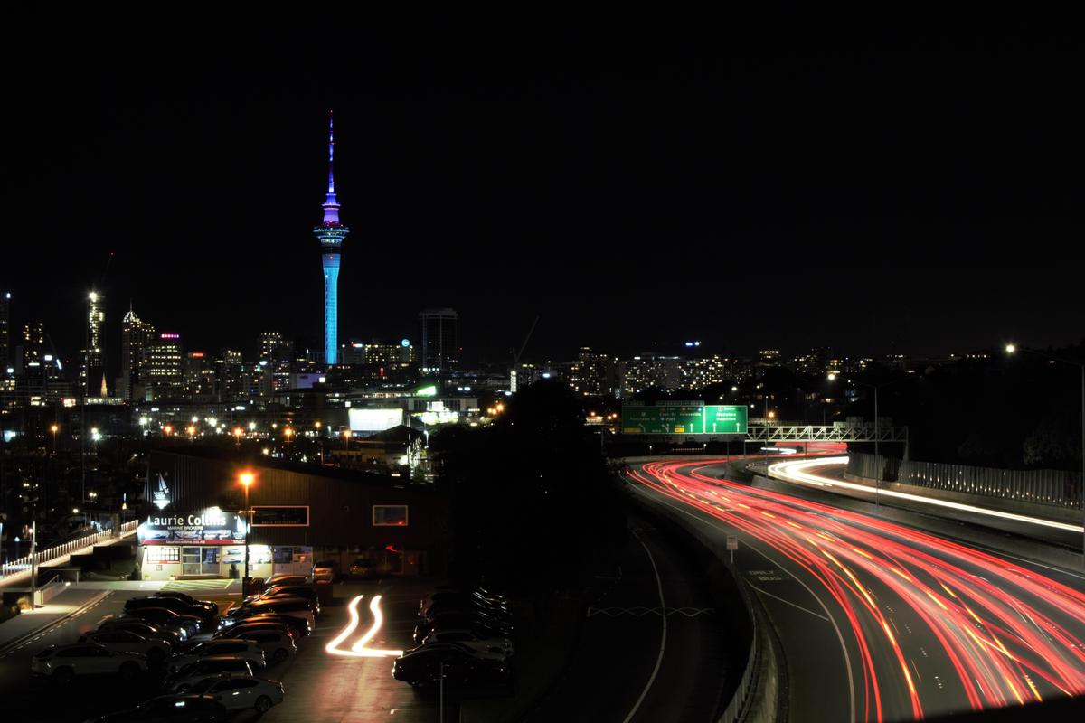 Grace Hoskins;Auckland Lights