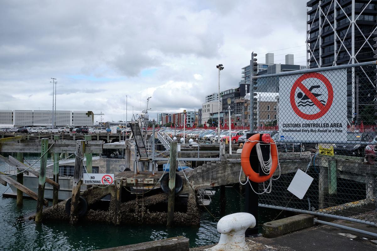 Bruce Ross;Used car imports crowding Auckland Wharf