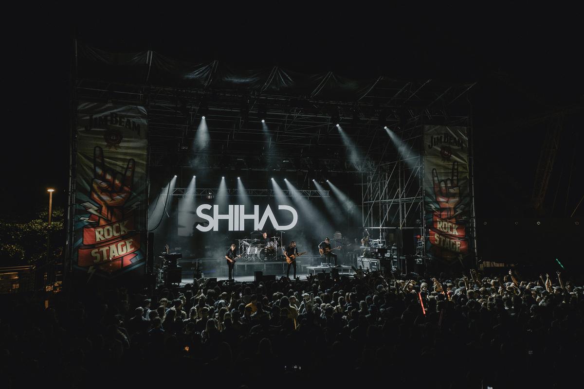 Shihad performing to a massive audience at Jim Beam Homegrown