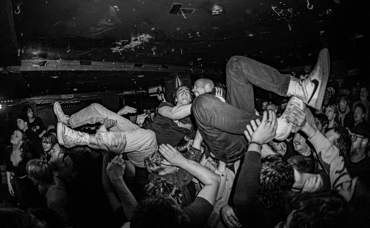 Shelley Te Haara; Drug Church (Crowd) @ Whammy Bar;The wildest show I’ve seen at Whammy