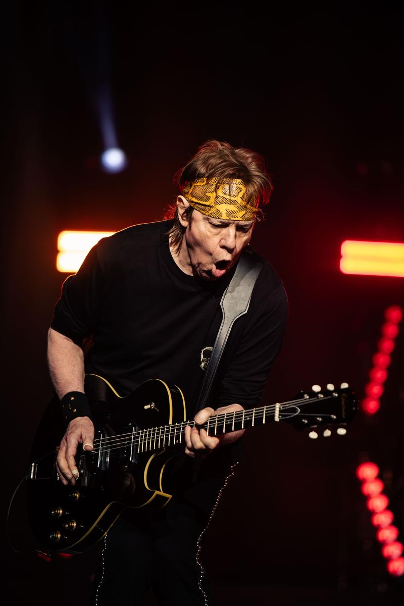 Alec Huisman;George Thorogood at Wolfbrook Arena, Christchurch;George Thorogood, mid set at Wolfbrook Arena, Christchurch