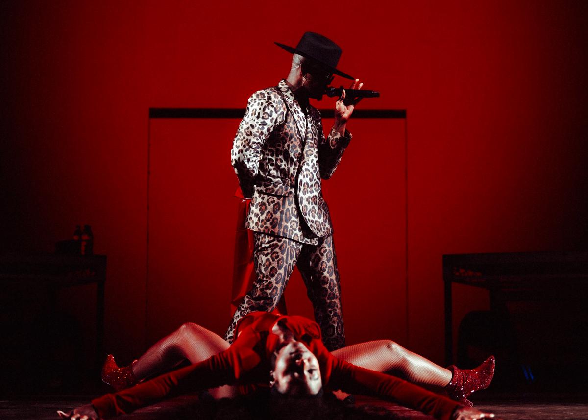 Tom Grut;Neyo;Live at Spark Arena