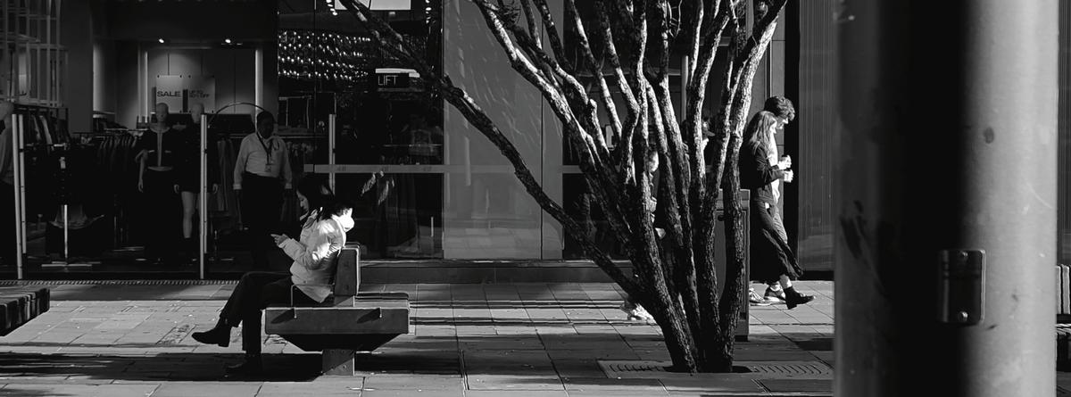 Khyhong Sov;Juxtaposition