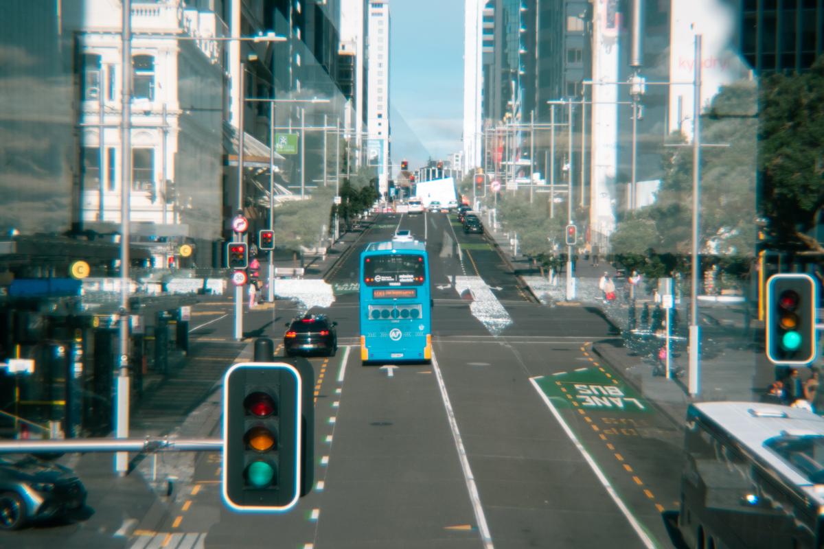Yi Biao Ang;Transport