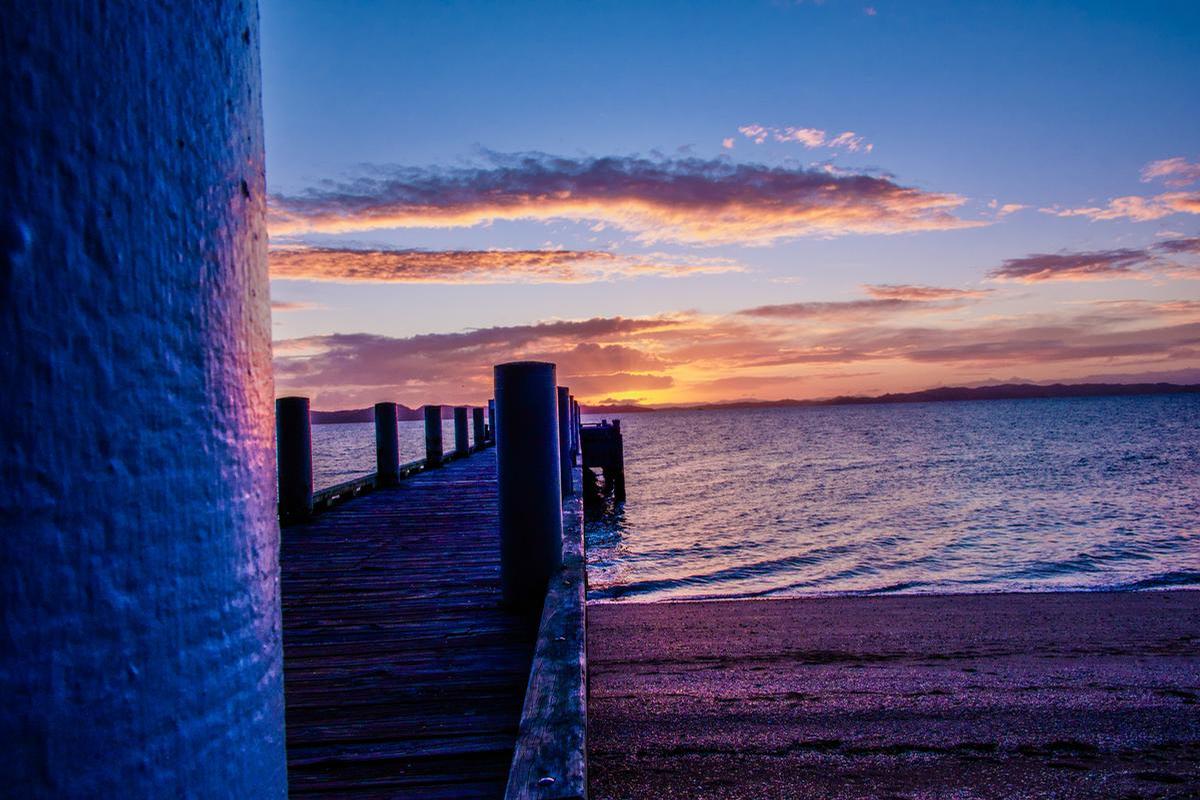 Damian Andrews;Magazine Bay Wharf Sunrise