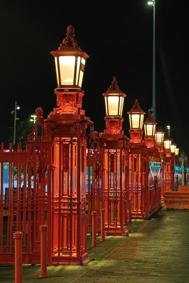 Alan Gaskin;Auckland Port Gates