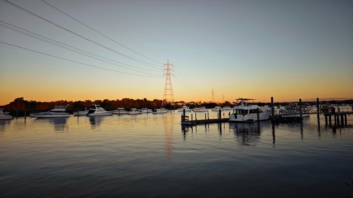 Lydia Lin;Sunset view