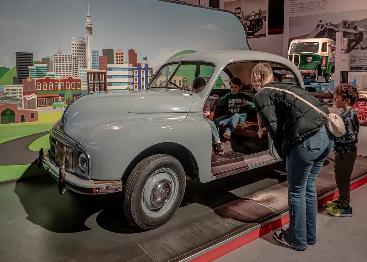 Margaret V Vickers;KIDS IN MORRIS MINOR AT MOTAT AFTER DARK