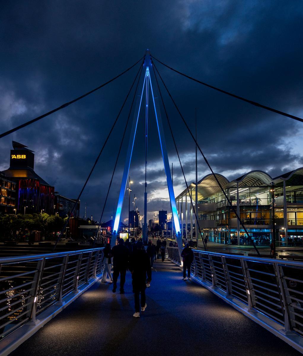 Sandrina Huish;Wynyard Crossing