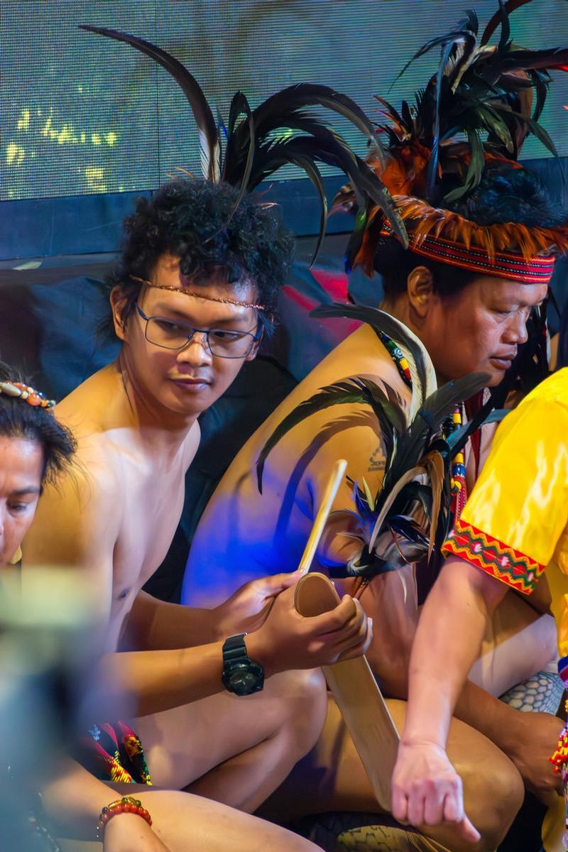 Sora Waningsinggel;Gen Z and the Heritage Beat