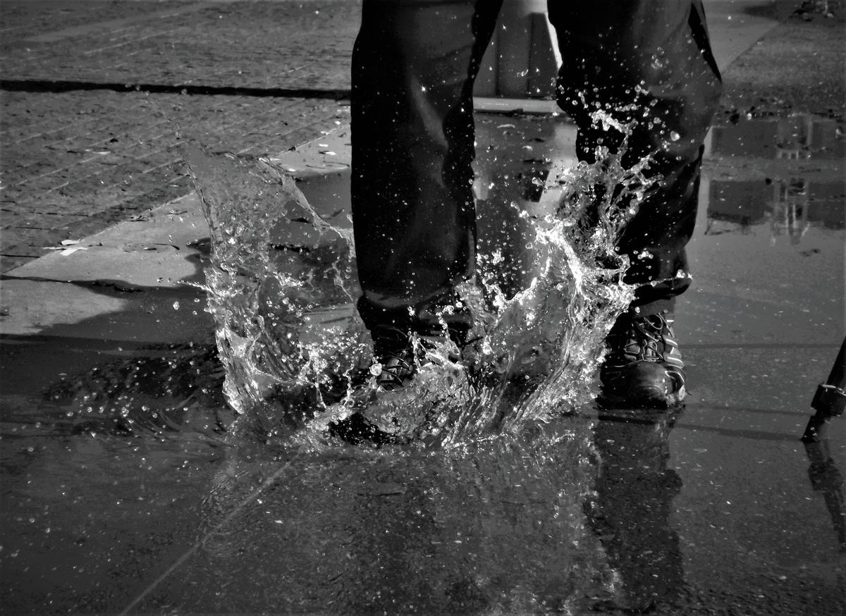 Rory Brabant;Make a splash